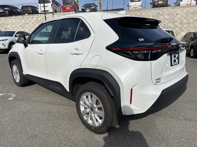 ヤリスクロス G ETC バックカメラ クリアランスソナー オートクルーズコントロール レーンアシスト 衝突被害軽減システム オートマチックハイビーム オートライト アルミホイール スマートキー 電動格納ミラー CVT(18枚目)