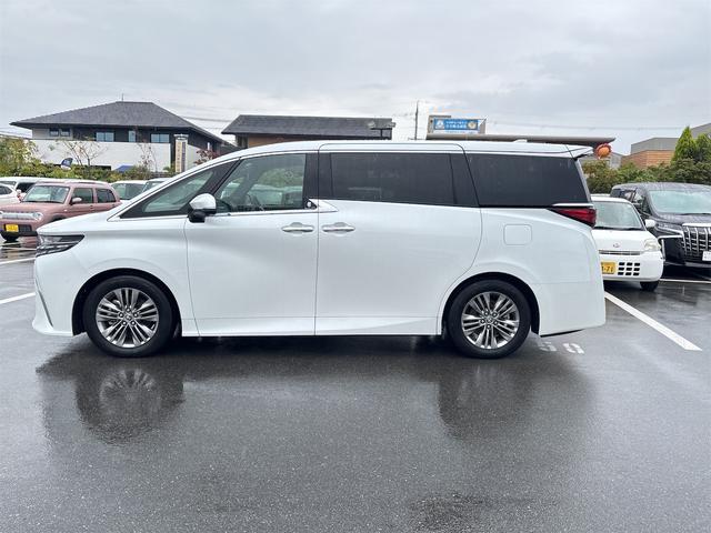 トヨタ アルファードハイブリッド 4枚目