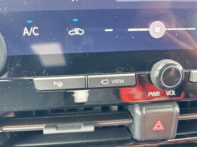 トヨタ アルファードハイブリッド 9枚目