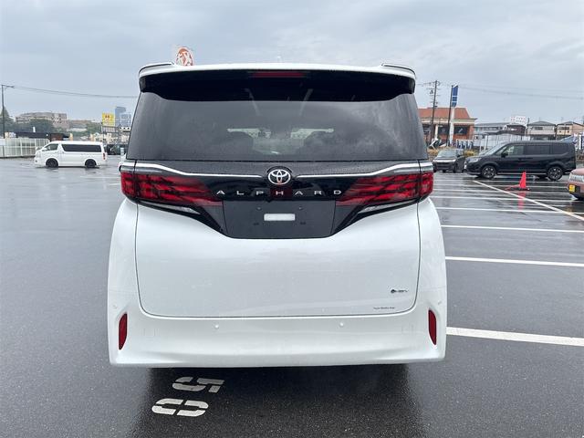 トヨタ アルファードハイブリッド 18枚目