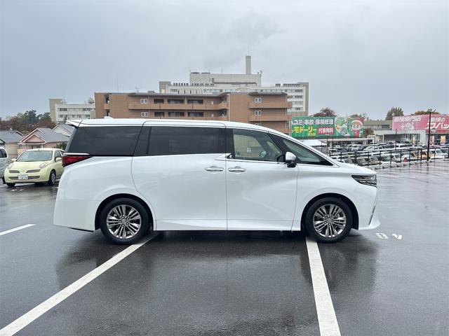 トヨタ アルファードハイブリッド 25枚目