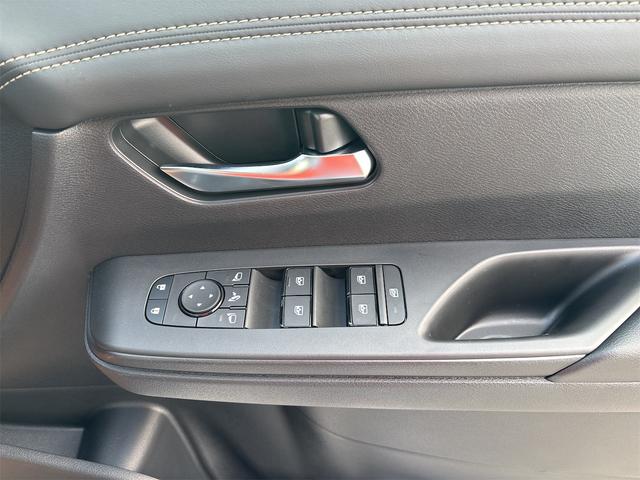 日産 セレナ 10枚目