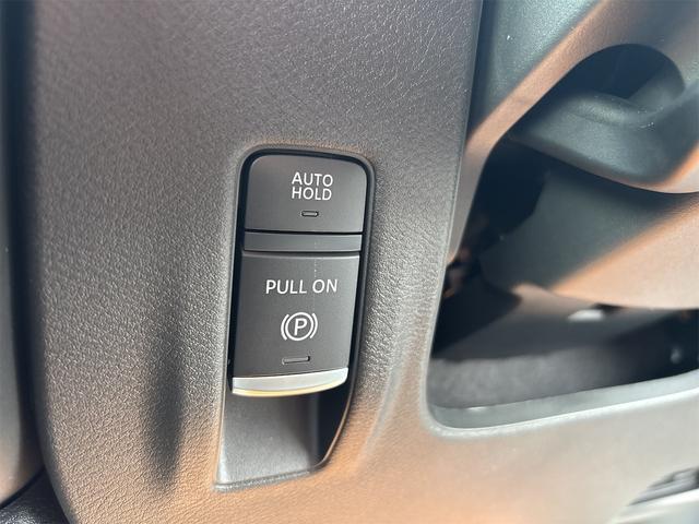 日産 セレナ 23枚目