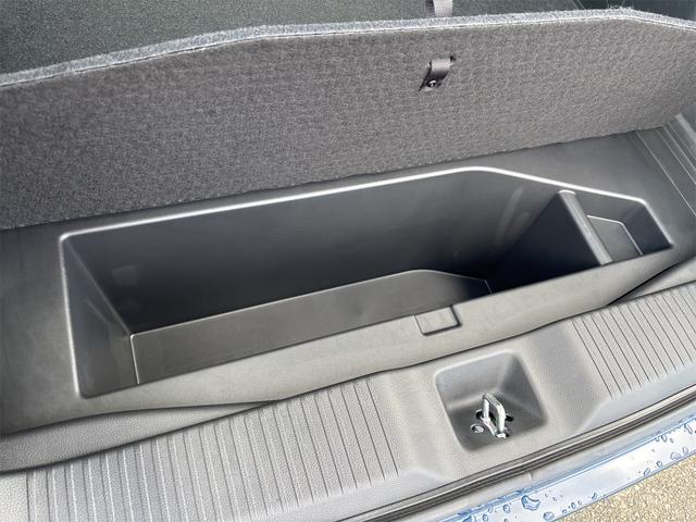 ヴェゼル e:HEV Z クリアランスソナー オートクルーズコントロール レーンアシスト 衝突被害軽減システム ナビ TV オートライト LEDヘッドランプ アルミホイール スマートキー アイドリングストップ 電動格納ミラー(33枚目)