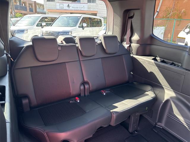 ステップワゴン スパーダ クリアランスソナー オートクルーズコントロール レーンアシスト 衝突被害軽減システム 両側電動スライドドア オートライト LEDヘッドランプ 電動リアゲート スマートキー アイドリングストップ(31枚目)