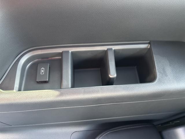 ステップワゴン スパーダ クリアランスソナー オートクルーズコントロール レーンアシスト 衝突被害軽減システム 両側電動スライドドア オートライト LEDヘッドランプ 電動リアゲート スマートキー アイドリングストップ(33枚目)