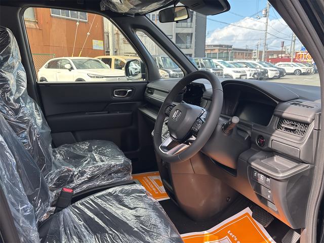 ステップワゴン e:HEVスパーダ クリアランスソナー オートクルーズコントロール レーンアシスト 衝突被害軽減システム 両側電動スライドドア オートライト LEDヘッドランプ 電動リアゲート スマートキー 電動格納ミラー(10枚目)