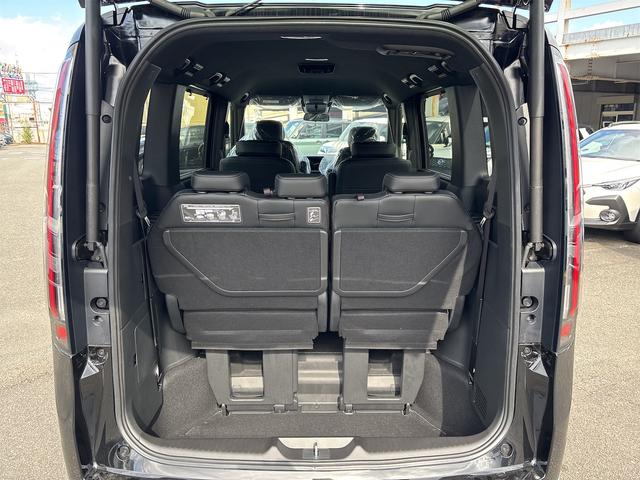 ステップワゴン e:HEVスパーダ クリアランスソナー オートクルーズコントロール レーンアシスト 衝突被害軽減システム 両側電動スライドドア オートライト LEDヘッドランプ 電動リアゲート スマートキー 電動格納ミラー(21枚目)