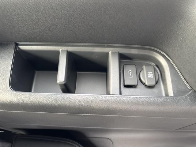 ステップワゴン e:HEVスパーダ クリアランスソナー オートクルーズコントロール レーンアシスト 衝突被害軽減システム 両側電動スライドドア オートライト LEDヘッドランプ 電動リアゲート スマートキー 電動格納ミラー(26枚目)