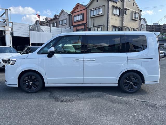 ステップワゴン スパーダ クリアランスソナー オートクルーズコントロール レーンアシスト 衝突被害軽減システム 両側電動スライドドア オートライト LEDヘッドランプ 電動リアゲート スマートキー アイドリングストップ(14枚目)