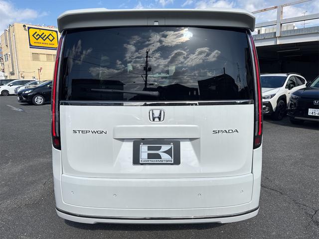 ステップワゴン スパーダ クリアランスソナー オートクルーズコントロール レーンアシスト 衝突被害軽減システム 両側電動スライドドア オートライト LEDヘッドランプ 電動リアゲート スマートキー アイドリングストップ(16枚目)