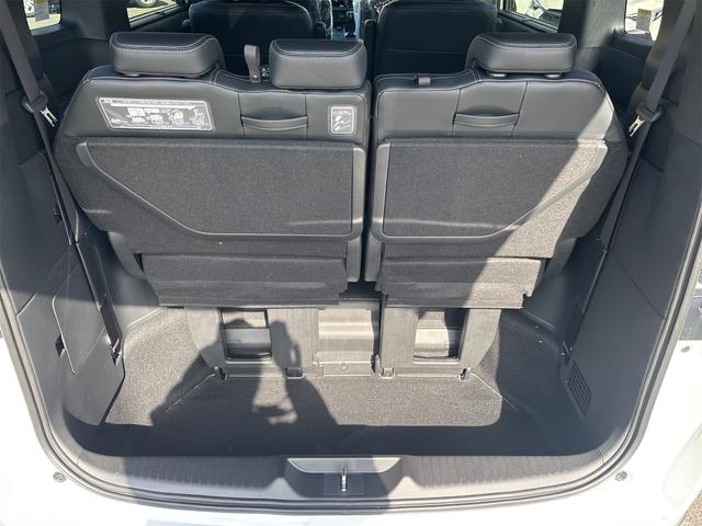 ステップワゴン スパーダ クリアランスソナー オートクルーズコントロール レーンアシスト 衝突被害軽減システム 両側電動スライドドア オートライト LEDヘッドランプ 電動リアゲート スマートキー アイドリングストップ(36枚目)