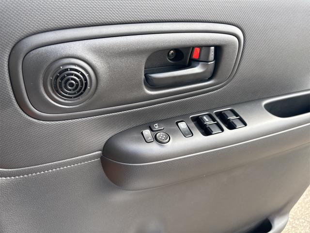 ワゴンＲスマイル ハイブリッドＳ　両側スライド・片側電動　クリアランスソナー　オートクルーズコントロール　レーンアシスト　衝突被害軽減システム　オートライト　ＬＥＤヘッドランプ　スマートキー　アイドリングストップ　電動格納ミラー（11枚目）