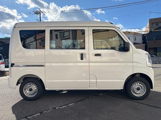 エブリイ ＰＡ　両側スライドドア　クリアランスソナー　レーンアシスト　衝突被害軽減システム　オートライト　アイドリングストップ　ＡＴ　ＡＢＳ　ＥＳＣ　衝突安全ボディ　エアコン　パワーステアリング（13枚目）