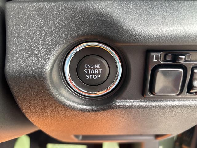 ジムニー ＸＣ　４ＷＤ　クリアランスソナー　オートクルーズコントロール　レーンアシスト　衝突被害軽減システム　オートライト　ＬＥＤヘッドランプ　ヘッドライトウォッシャー　スマートキー　アイドリングストップ（7枚目）