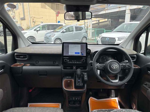 トヨタ シエンタ 2枚目