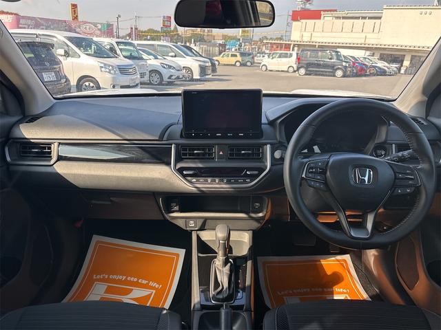 ＷＲ－Ｖ Ｚ＋　ＥＴＣ　バックカメラ　クリアランスソナー　オートクルーズコントロール　レーンアシスト　衝突被害軽減システム　オートライト　ＬＥＤヘッドランプ　アルミホイール　スマートキー　電動格納ミラー　ＣＶＴ（2枚目）