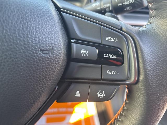 ＷＲ－Ｖ Ｚ＋　ＥＴＣ　バックカメラ　クリアランスソナー　オートクルーズコントロール　レーンアシスト　衝突被害軽減システム　オートライト　ＬＥＤヘッドランプ　アルミホイール　スマートキー　電動格納ミラー　ＣＶＴ（6枚目）