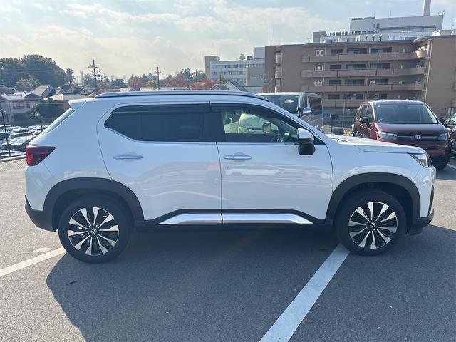 ＷＲ－Ｖ Ｚ＋　ＥＴＣ　バックカメラ　クリアランスソナー　オートクルーズコントロール　レーンアシスト　衝突被害軽減システム　オートライト　ＬＥＤヘッドランプ　アルミホイール　スマートキー　電動格納ミラー　ＣＶＴ（12枚目）