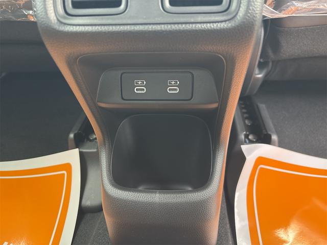 ヴェゼル e:HEV RS クリアランスソナー オートクルーズコントロール レーンアシスト 衝突被害軽減システム ナビ TV オートライト LEDヘッドランプ アルミホイール スマートキー 電動格納ミラー シートヒーター CVT(6枚目)