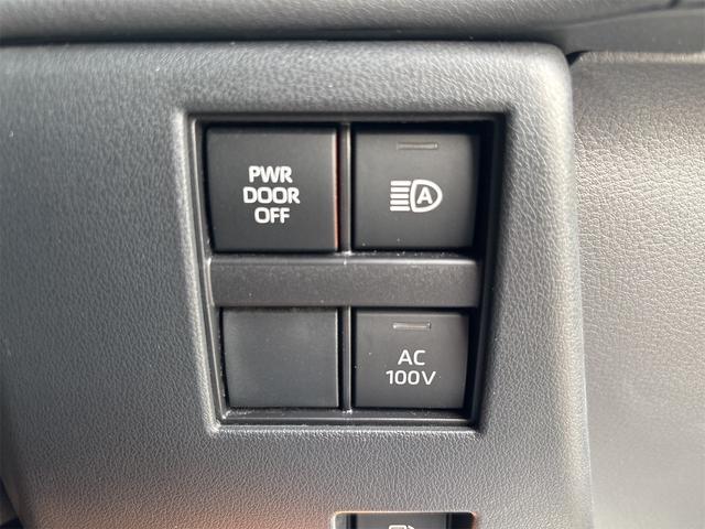 トヨタ アルファードハイブリッド 7枚目