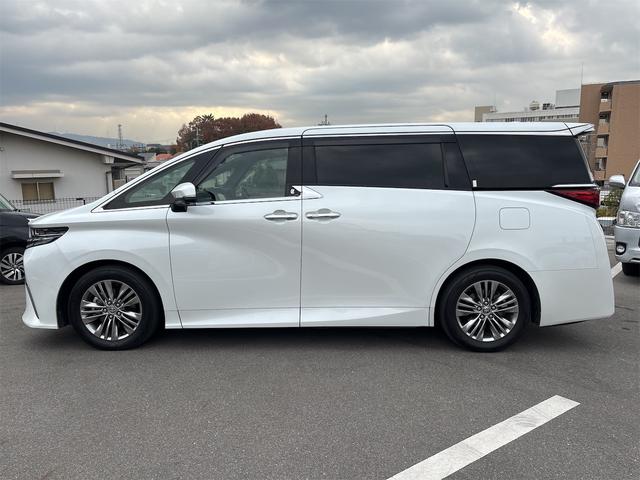 トヨタ アルファードハイブリッド 15枚目