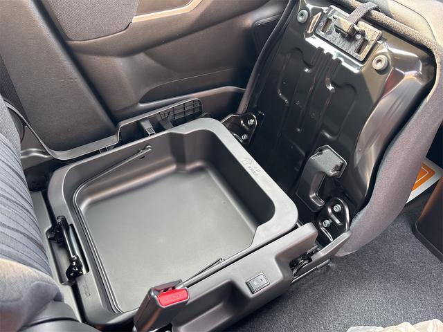 ソリオ ハイブリッドMZ クリアランスソナー オートクルーズコントロール レーンアシスト 衝突被害軽減システム 両側電動スライドドア オートライト LEDヘッドランプ スマートキー アイドリングストップ 電動格納ミラー(26枚目)