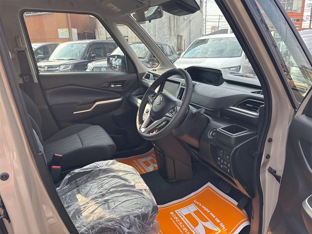 ソリオ ハイブリッドMZ クリアランスソナー オートクルーズコントロール レーンアシスト 衝突被害軽減システム 両側電動スライドドア オートライト LEDヘッドランプ スマートキー アイドリングストップ 電動格納ミラー(32枚目)