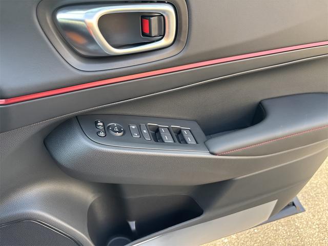 ホンダ ヴェゼル 11枚目