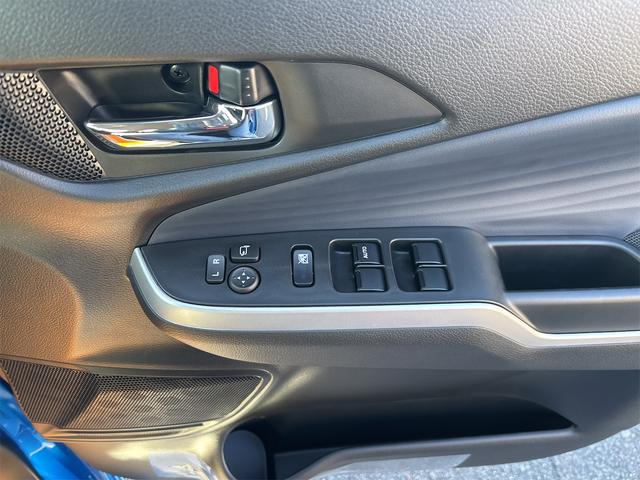 ソリオ ハイブリッドＭＺ　両側電動スライドドア　クリアランスソナー　オートクルーズコントロール　レーンアシスト　衝突被害軽減システム　アルミホイール　オートライト　ＬＥＤヘッドランプ　スマートキー　アイドリングストップ（9枚目）