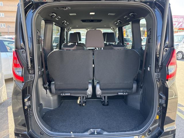 ノア ハイブリッドＳ－Ｚ　バックカメラ　ナビ　オートクルーズコントロール　レーンアシスト　パークアシスト　衝突被害軽減システム　両側電動スライドドア　オートマチックハイビーム　オートライト　ＬＥＤヘッドランプ　電動リアゲート（21枚目）