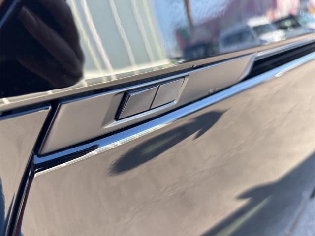 ノア ハイブリッドＳ－Ｚ　バックカメラ　ナビ　オートクルーズコントロール　レーンアシスト　パークアシスト　衝突被害軽減システム　両側電動スライドドア　オートマチックハイビーム　オートライト　ＬＥＤヘッドランプ　電動リアゲート（41枚目）