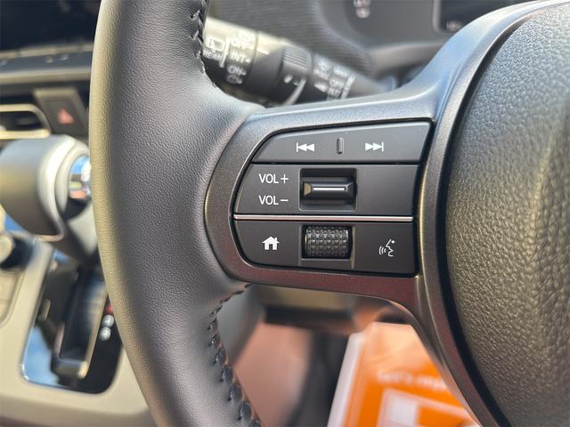 �n���h���ɂ��ڗ�����C��͌�����܂���B�ڐ���傫�����炷���ƂȂ��{�^���̑�����s�����Ƃ��ł��܂��B