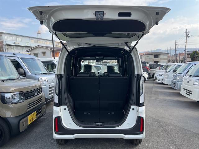 Ｎ－ＢＯＸカスタム ターボコーディネートスタイル　両側電動スライドドア　クリアランスソナー　オートクルーズコントロール　レーンアシスト　衝突被害軽減システム　オートライト　ＬＥＤヘッドランプ　スマートキー　アイドリングストップ　電動格納ミラー（21枚目）