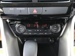 パワーウィンドウ付き☆運転席で全部の窓を開閉することが可能！！快適にドライブをお楽しみいただけます☆ 7