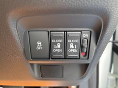 ҤȤĤǥɥץ󡣡ڥ󥢥ξ¦ѥ饤ɥɥξ꤬դäƤƤ⡢åҤȤĤǥ饤ɥɥưưץ󤷤ޤ 4