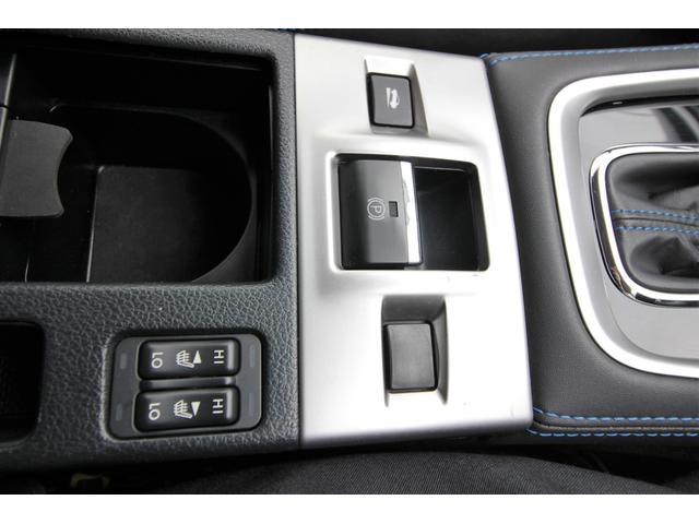 レヴォーグ ２．０ＧＴ－Ｓアイサイト　車検２年付き　アイサイト　ＳＴＩエアロ　レーダークルーズコントロール　ＥＴＣ　バックカメラ　１８インチアルミ　シートヒーター　メモリーシート　電動シート　ＬＥＤヘッドライト　ＢｌｕｅＴｏｏｔｈ（19枚目）