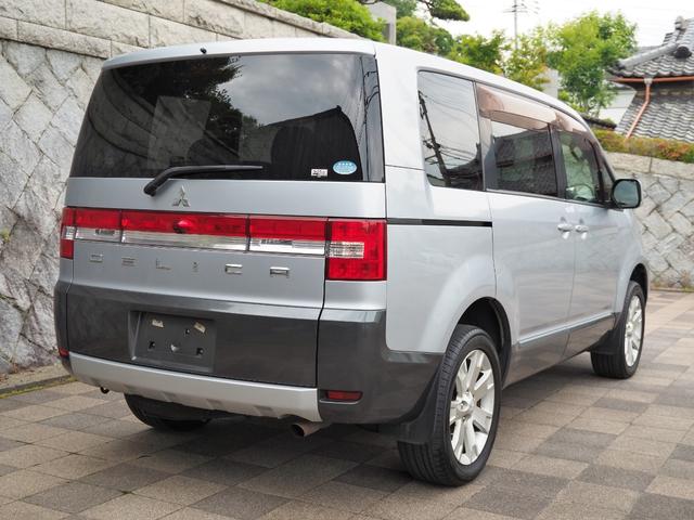 デリカＤ：５ Ｇ　パワーパッケージ　車検２年付き　４ＷＤ　ナビ　フルセグＴＶ　クルーズコントロール　両側パワースライドドア　ＥＴＣ　バックカメラ　ＢｌｕｅＴｏｏｔｈ　ＨＩＤヘッドライト　オートエアコン　オートライト　ＤＶＤ再生（39枚目）