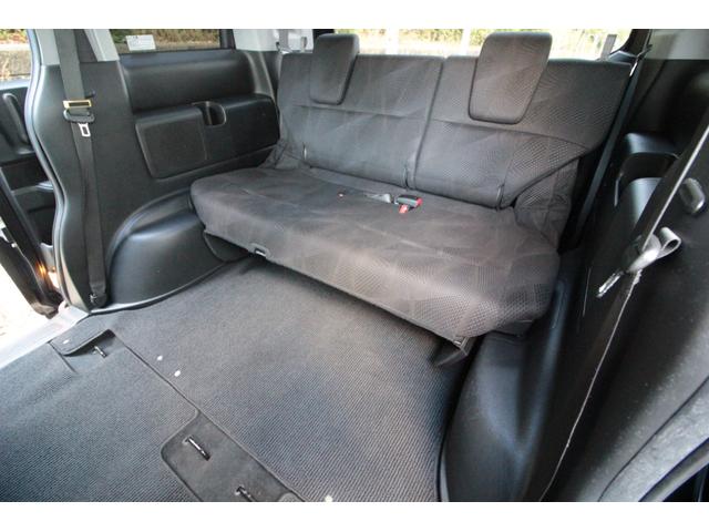 ステップワゴンスパーダ Ｚ　ナビ　フルセグＴＶ　バックカメラ　両側パワースライドドア　ＥＴＣ　後席モニター　ＨＩＤヘッドライト　Ｂｌｕｅｔｏｏｔｈ　純正１６インチアルミ　オートライト（26枚目）