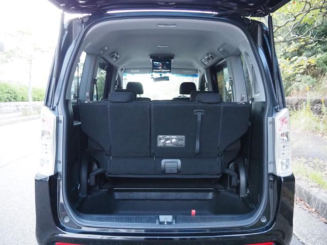ステップワゴンスパーダ Ｚ　ナビ　フルセグＴＶ　バックカメラ　両側パワースライドドア　ＥＴＣ　後席モニター　ＨＩＤヘッドライト　Ｂｌｕｅｔｏｏｔｈ　純正１６インチアルミ　オートライト（46枚目）