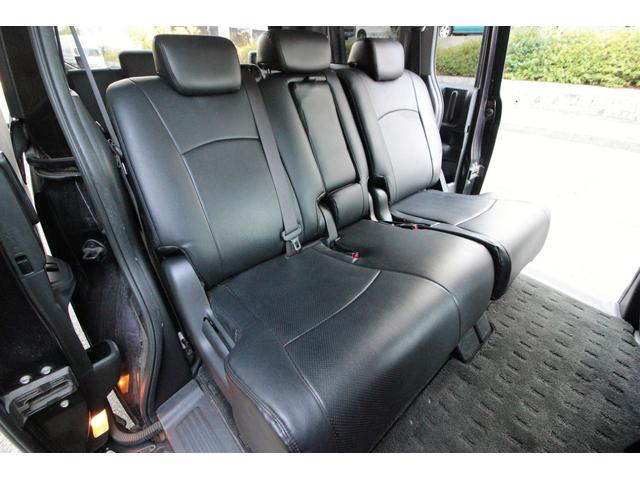 ステップワゴンスパーダ Ｚ　インターナビセレクション　車検２年付き　純正ナビ　両側パワースライドドア　ＥＴＣ　バックカメラ　フルセグＴＶ　後席モニター　ＤＶＤ再生　クルーズコントロール　純正１６インチアルミ　アイドリングストップ　ＨＩＤヘッドライト（12枚目）