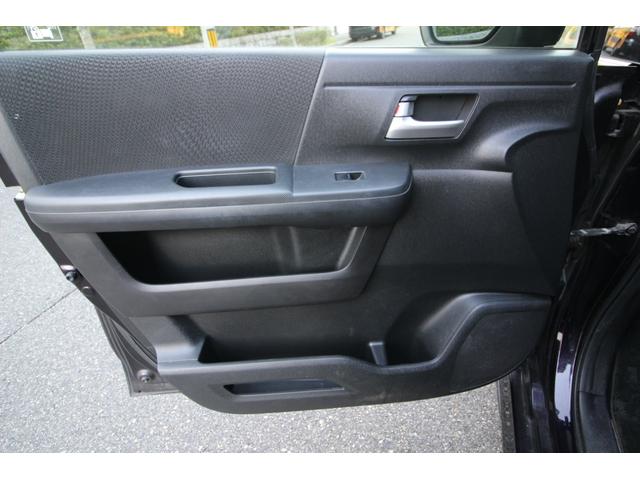 ステップワゴンスパーダ Ｚ　インターナビセレクション　車検２年付き　純正ナビ　両側パワースライドドア　ＥＴＣ　バックカメラ　フルセグＴＶ　後席モニター　ＤＶＤ再生　クルーズコントロール　純正１６インチアルミ　アイドリングストップ　ＨＩＤヘッドライト（33枚目）