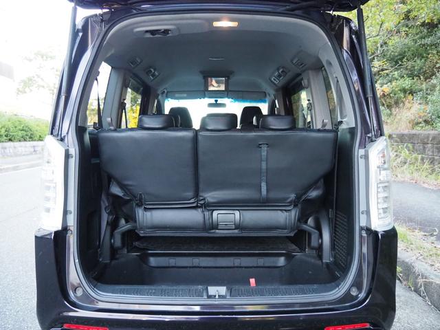 ステップワゴンスパーダ Ｚ　インターナビセレクション　車検２年付き　純正ナビ　両側パワースライドドア　ＥＴＣ　バックカメラ　フルセグＴＶ　後席モニター　ＤＶＤ再生　クルーズコントロール　純正１６インチアルミ　アイドリングストップ　ＨＩＤヘッドライト（39枚目）