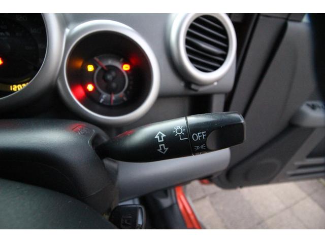 エレメント ベースグレード ベースグレード(5名) 車検2年付き ディスプレイオーディオ 社外アルミ マッドタイヤ Bluetooth DVD再生 HIDヘッドライト TEINショックアブソーバー(25枚目)