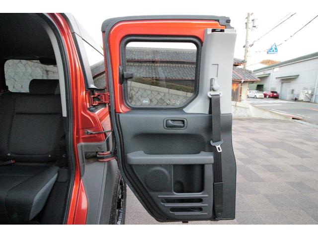 エレメント ベースグレード ベースグレード(5名) 車検2年付き ディスプレイオーディオ 社外アルミ マッドタイヤ Bluetooth DVD再生 HIDヘッドライト TEINショックアブソーバー(29枚目)