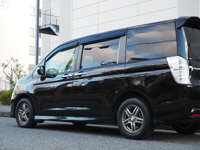 ステップワゴンスパーダ Ｚ　４ＷＤ　車検２年付き　メモリーナビ　ＥＴＣ　バックカメラ　社外アルミ　ＨＩＤヘッドライト　両側パワースライドドア　アイドリングストップ　オートエアコン　オートライト（48枚目）