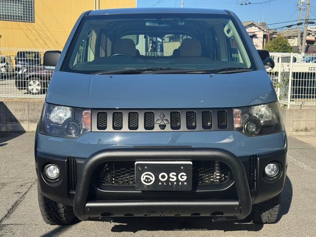 デリカＤ：５ Ｄ　パワーパッケージ　全塗装済み・ディーゼル４ＷＤ・新品アルミホイール・新品ブロックタイヤ・新品グリルガード・７人乗り仕様・バックカメラ・社外ナビ・ＴＶ・シートヒーター・ＥＴＣ・両側電動スライドドア・ウォークスルー（10枚目）