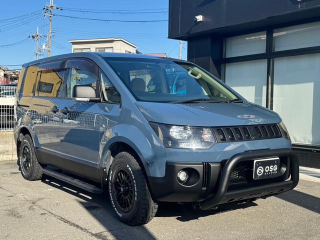 デリカＤ：５ Ｄ　パワーパッケージ　全塗装済み・ディーゼル４ＷＤ・新品アルミホイール・新品ブロックタイヤ・新品グリルガード・７人乗り仕様・バックカメラ・社外ナビ・ＴＶ・シートヒーター・ＥＴＣ・両側電動スライドドア・ウォークスルー（47枚目）