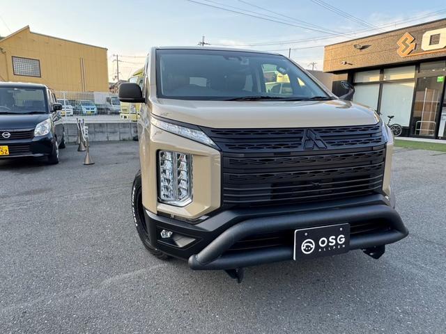デリカＤ：５ Ｐ　全塗装済み・後期型・新品アルミホイール・新品ブロックタイヤ・１０．１型ナビ・フルセグＴＶ・シートヒーター・パワーシート・パワーリアゲート・ＥＴＣ・両側電動スライドドア（18枚目）