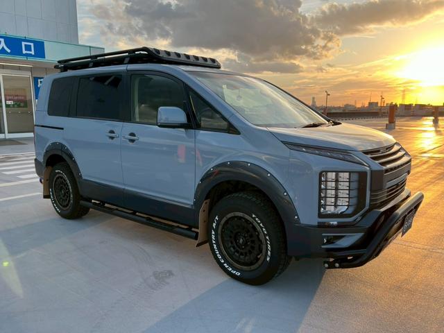 デリカD:5 P 全塗装済・新品アルミホイール・新品ブロックタイヤ・新品グリル・新品グリルガード・新品ルーフキャリア新品リヤラダー・リフトアップ・新品オーバーフェンダー・新品マッドガード(7枚目)